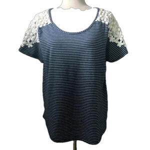 Christopher & Banks‎ Navy and White Slub Tee w/ Crocheted Sleeves Size Large